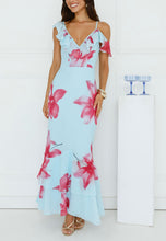 Load image into Gallery viewer, Baby Blue One Shoulder Feature Maxi Style Fitted Foral Dress