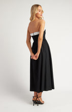 Load image into Gallery viewer, Black &amp; White Cotton contrast Neckline Ruched Bodice Midi Dress