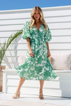 Load image into Gallery viewer, Green &amp; White &#39;Jazelle&#39; Balloon Sleeve Midi Dress