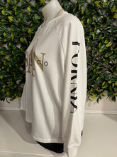 Load image into Gallery viewer, White Graphic Long Sleeve Windcheater